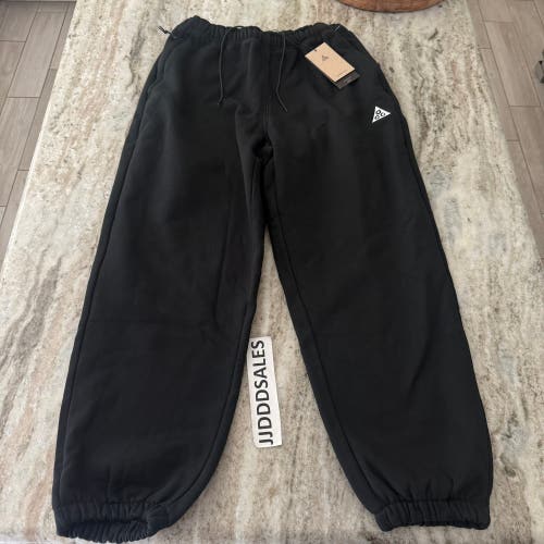 Nike ACG Tuff Fleece Therma Fit Triangle Pant Repel  Black IH0717-010 Men’s Sz M

New With Tags
