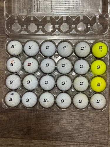 24 Bridgestone Tour B X Golf Balls - 5A/4A Condition
