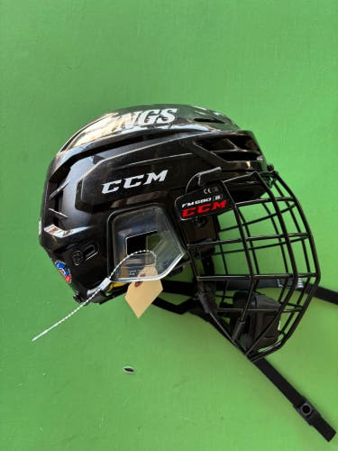Black Small CCM Tacks 210 Helmet
