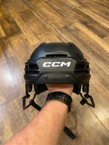 Lightly Used Pro Stock CCM Tacks 720 Size Medium Matte Black Hockey Helmet