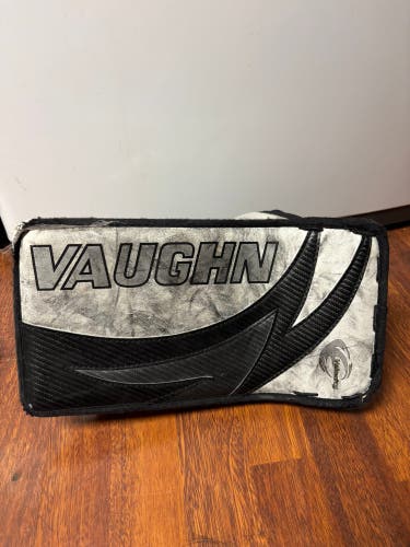 Vaughn Regular (Used)