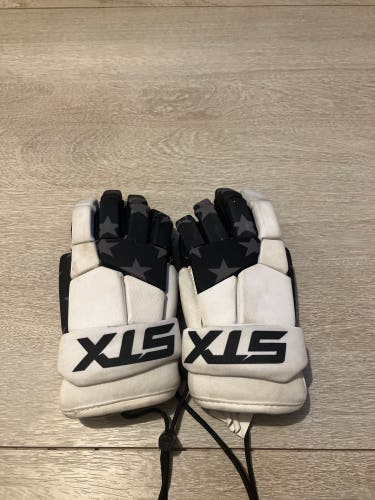 Lacrosse Gloves (Used)