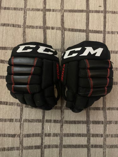 CCM Edge Gloves 8" (Used)