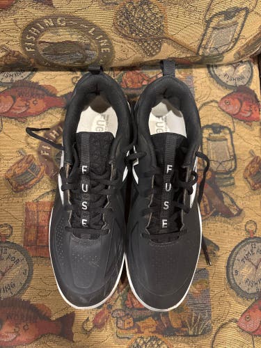 Black Women's Size M 8.0 (W 9.0) New Balance Low Top Molded Cleats (New)