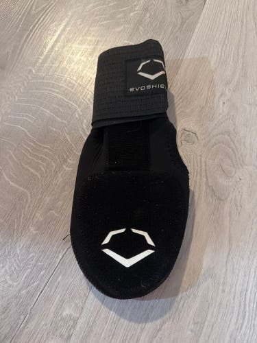 Black Senior EvoShield Sliding Mitt (Used)