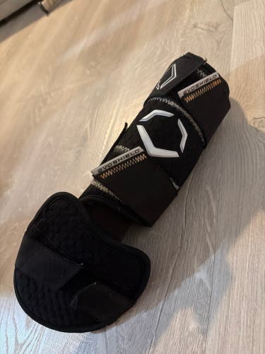Senior EvoShield Leg guard Shin Guards (Used)