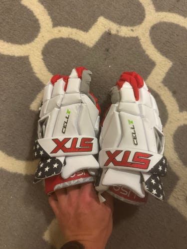 Team USA STX Cell IV Lacrosse Gloves
