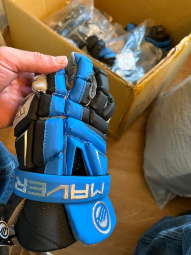 Maverik M6 Lacrosse Gloves (New)