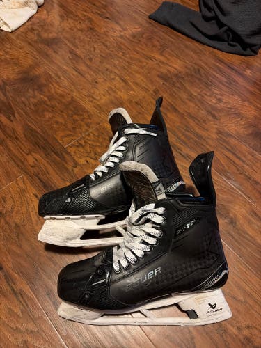 Black 2024 Bauer Supreme Shadow Hockey Skates Regular Width 12 (Used)