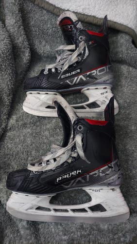 Bauer Vapor 3X Hockey Skates Size 5-Int (Used)