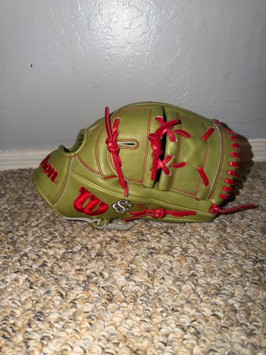 College issued Wilson A2000