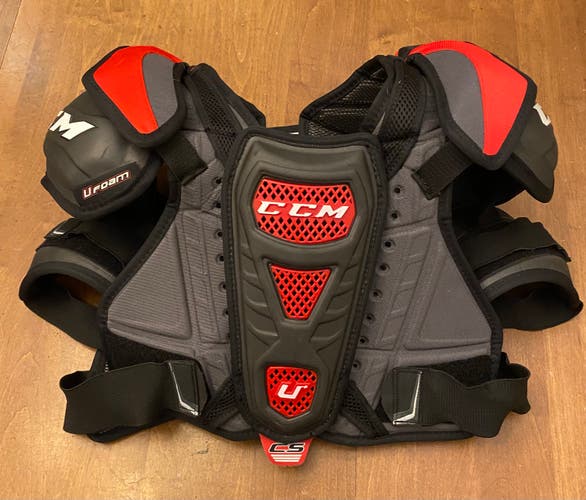 CCM U+ CS Hockey Shoulder Pads Senior Small U-Foam SPUCSSR