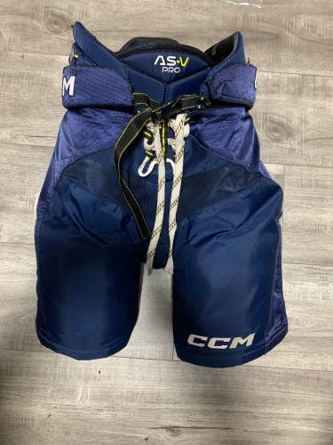 Junior Large CCM AS-V Pro Hockey Pants (Used)
