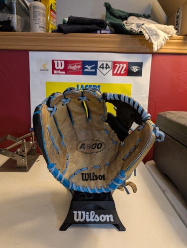 Infield LH Wilson A500 Baseball Glove 11.5" (Used)