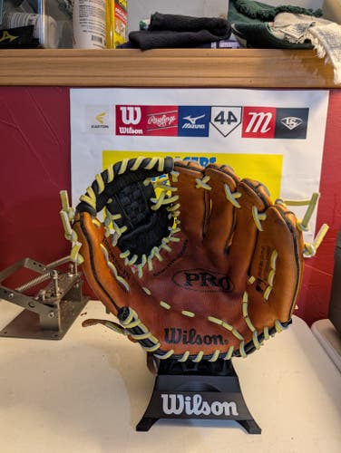 Infield RH Wilson A1831 Pro7 Baseball Glove 11.5" (Used)