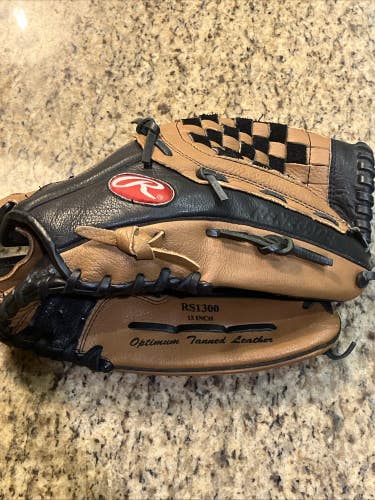 Rawlings Renegade Baseball Glove - RS1300 - 13 Inch - RH Throw- Brown/Black