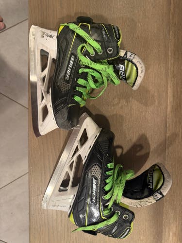 2021 Bauer GSX Hockey Goalie Skates Regular Width Size 2 (Used)