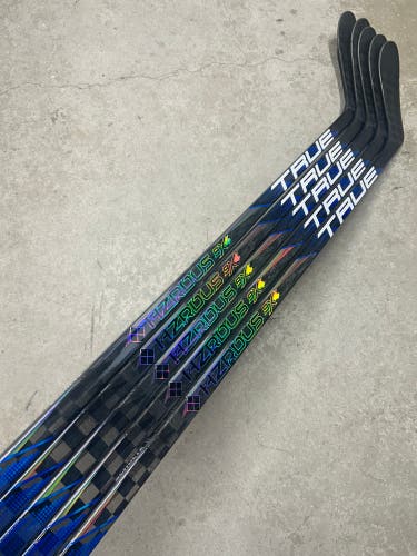 5 PACK 55 Flex P28 True Hzrdus 9x4 Intermediate Left Hand Hockey Stick Maddox Schultz Pro Stock