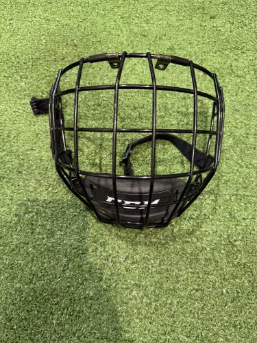 Small Senior CCM FM580 Cages, Visors & Shields (Used)