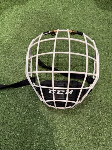 Small Senior CCM FM580 Cages, Visors & Shields (Used)