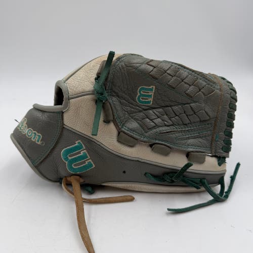 Wilson A550 12.5 Outfield Softball Baseball Glove