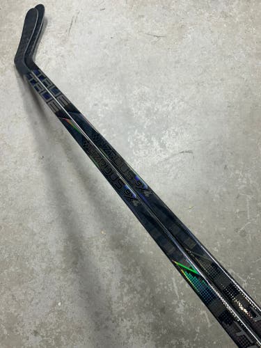 2 PACK 90 Flex Custom P92 Senior True Hzrdus 9x4 Right Hand Hockey Stick Pro Stock (New)