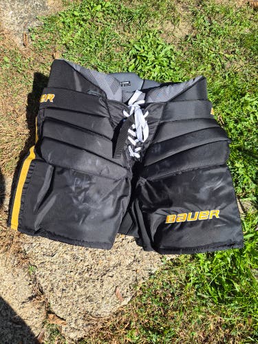 Senior Large Bauer Pro Hockey Goalie Pants Pro Stock (Used)