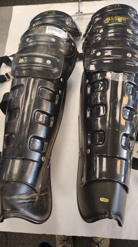All Star LP11-R Catcher's Leg Guard 16.5in (Used)