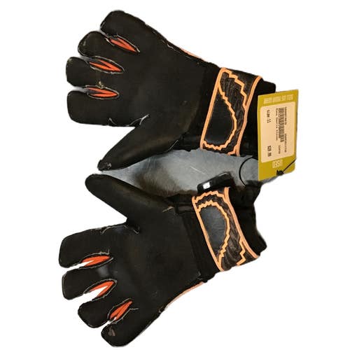 Used Soccer Goalie Gloves None 11 11730-S000074679