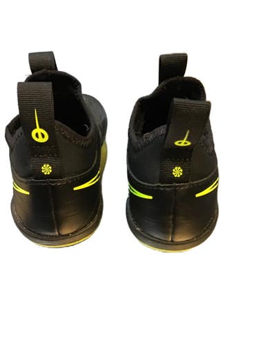 Used Nike IB5029-007 Soccer Cleats Black Youth 10.0 11730-S000074424