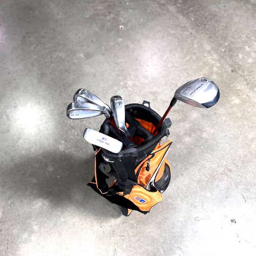 US Kids UL-24 Club Set 3W 6 & 8 PW Putter Kid Power 51-35 Orange Junior RH +Bag