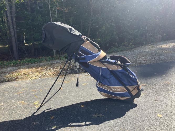 Mens Complete Golf Club Set & Cobra Bag, Mostly Mizuno, Titleist and TaylorMade