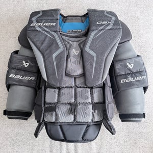 Medium Bauer GSX Goalie Chest Protector (Used)