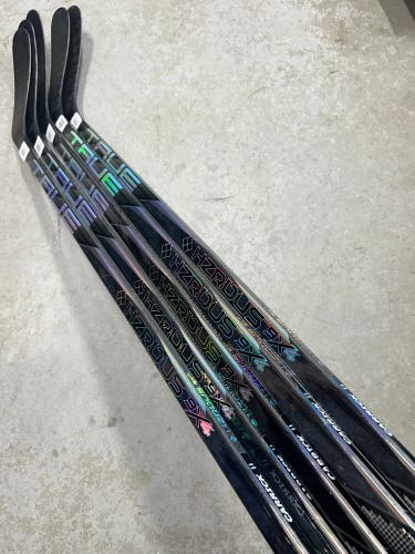 6 PACK 90 Flex Custom P92 Senior True Hzrdus 9x4 Right Hand Hockey Stick Pro Stock (New)