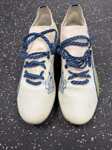 Used Puma Soccer Cleats White Youth 06.0 11849-S000045183