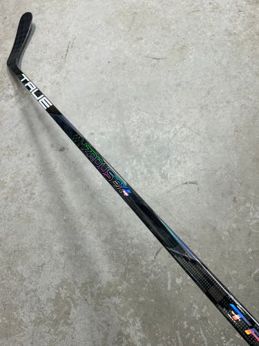 85 Flex P92 Senior True Hzrdus 9x4 Right Hand Hockey Stick Pro Stock (New)