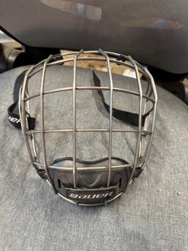 Bauer Full Cage (Used)