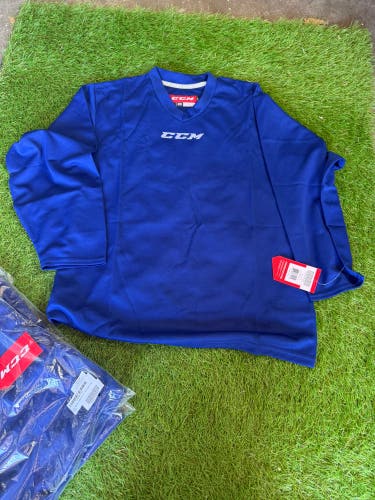 15 pack - Jr. CCM Jersey (New)