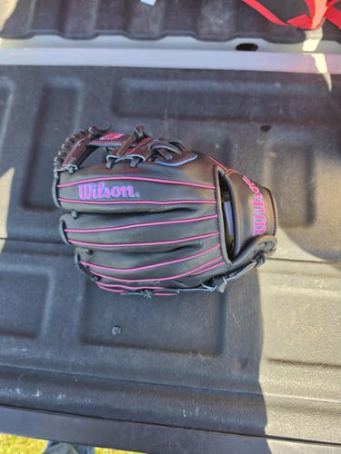 2026 Wilson RH A1000 DP15 Baseball Glove 11.5"