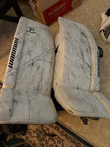 34" Warrior Ritual G5 Regular Goalie Full Set (Used)