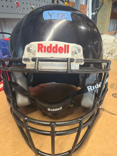 USED RIDDELL SPEED ICON YOUTH HELMET - LARGE - BLACK