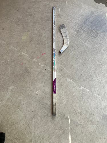 BROKEN Senior Bauer Pulse 2 Left Hand Hockey Stick P92 65 Flex
