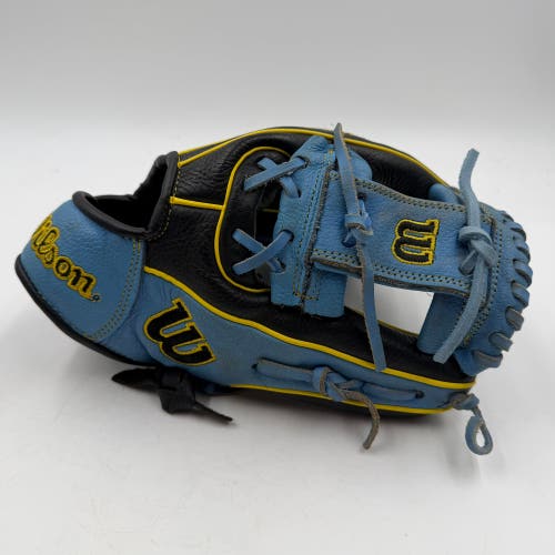 Wilson A550 11” Infield Baseball Glove