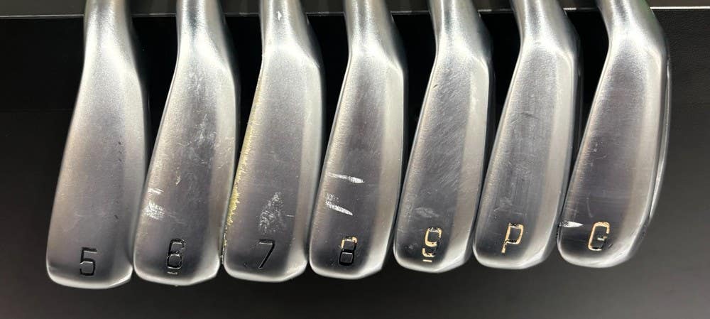 Mizuno JPX 925 Hot Metal Iron Set 5-GW Stiff N.S Pro Modus 3 120g RH Used