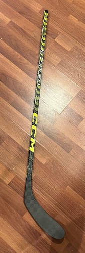 Junior CCM JetSpeed Left Hand Hockey Stick P28 Less Than 30 Flex (Used)