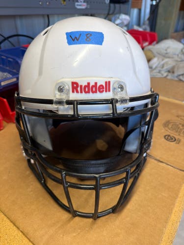 USED RIDDELL SPEED ICON YOUTH HELMET - LARGE - WHITE
