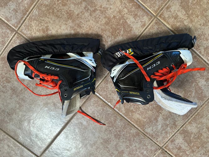 CCM Super Tacks AS1 Goalie Skates – Size 9 Regular