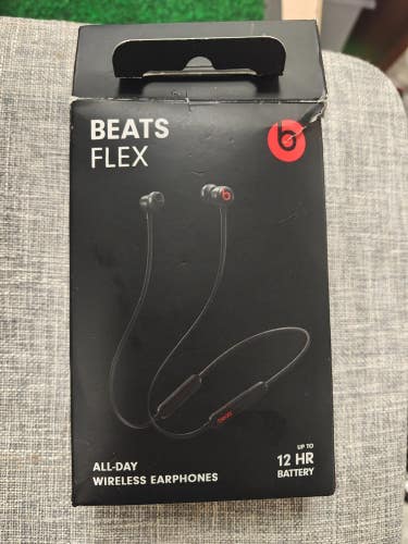 Beats Flex Wireless Earbuds Apple W1 Bluetooth USB-C 12Hr Open Box