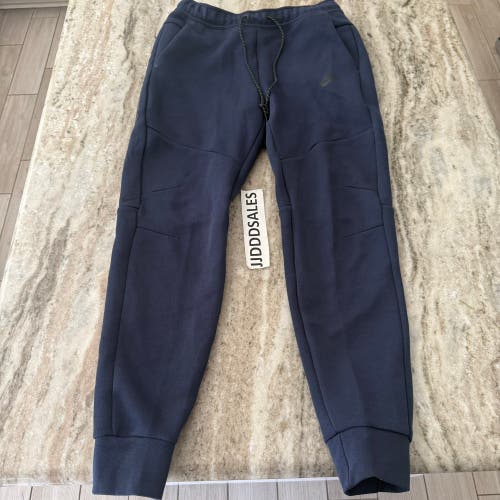 Nike Sportswear Tech Fleece Joggers Pants Obsidian Black HV0959-451 Men’s Sz XXL

New With Tags