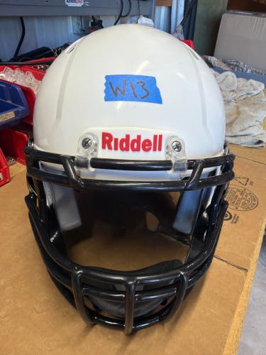 USED RIDDELL SPEED ICON YOUTH HELMET - XL - WHITE